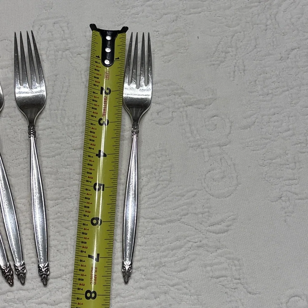 1965 GARLAND 1847 Rogers Bros IS Slotted 4 Dinner Forks Silver Plate Flatware